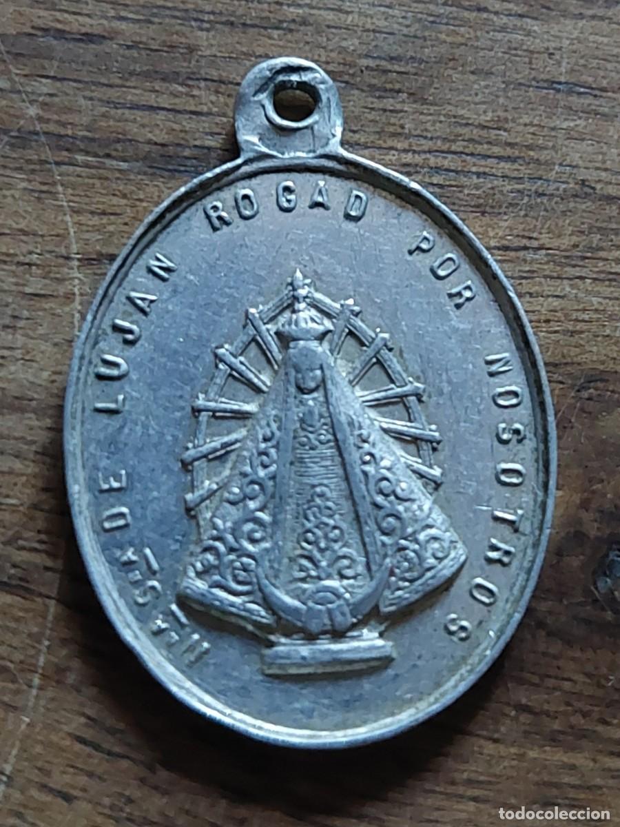 Antig&uuml;edades: Antigua medalla Nuestra Se&ntilde;ora de Lujan - Foto 1