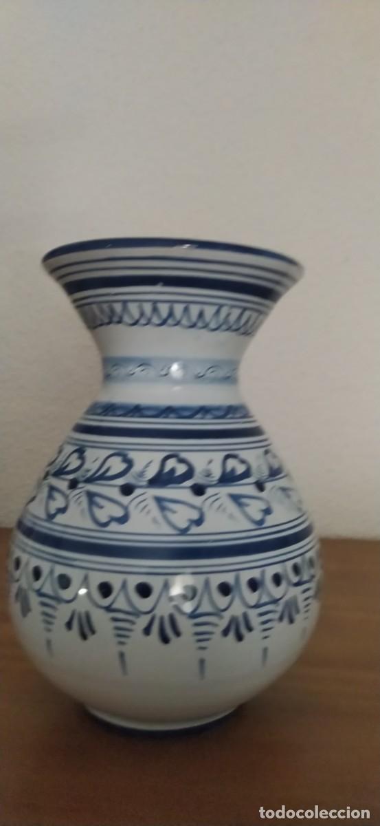 Antig&uuml;edades: Florero talavera, muy bonito - Foto 7