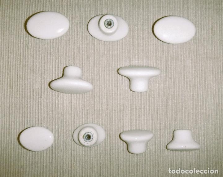 Antig&uuml;edades: 9 POMOS DE PORCELANA ( 2 TAMA&Ntilde;OS )