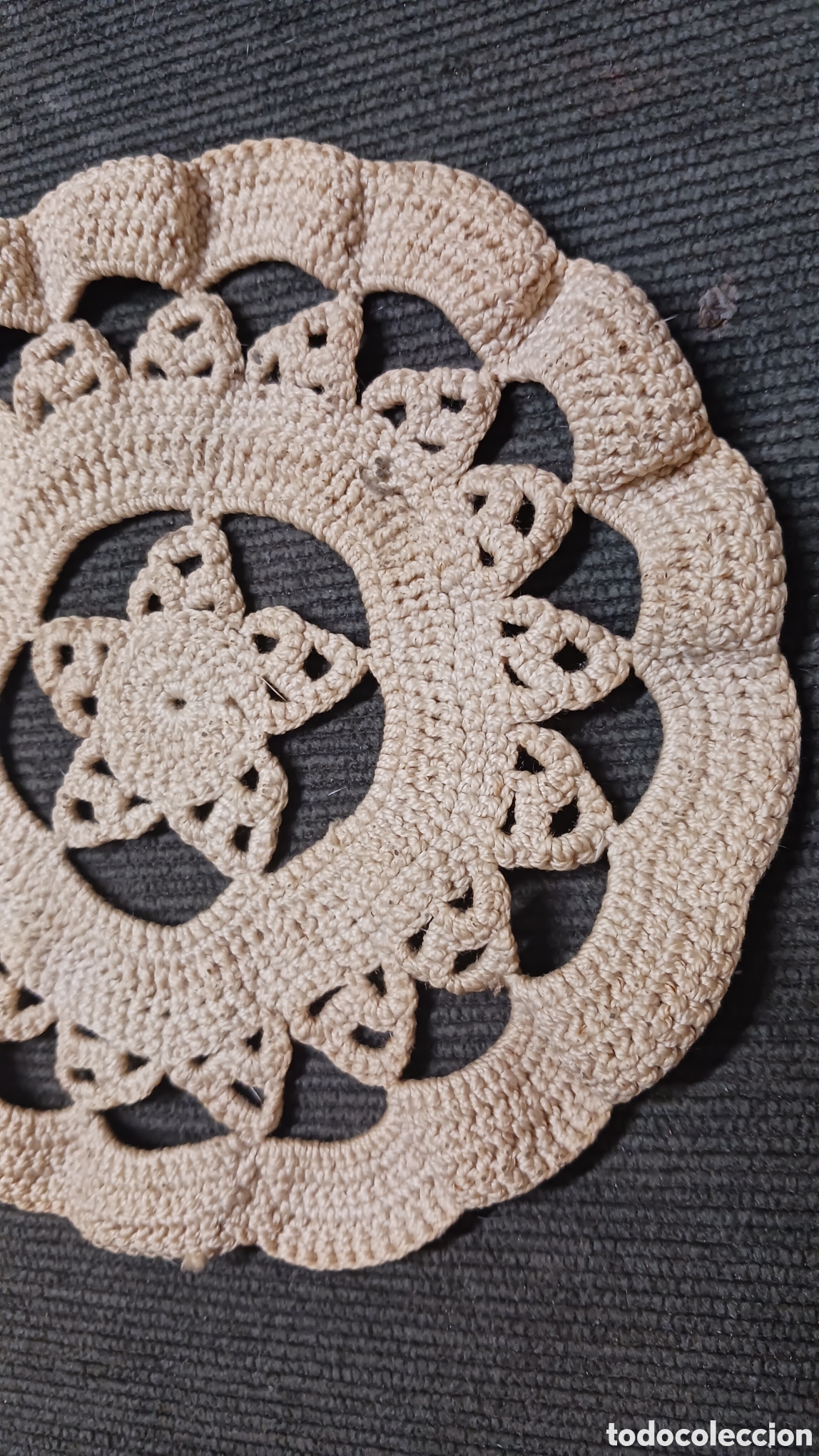Antig&uuml;edades: Tapete crochet peque&ntilde;o - Foto 2