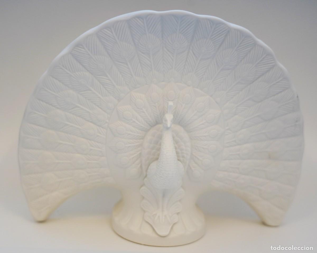 Antig&uuml;edades: Pavo Real blanco , LLADRO. - Foto 1