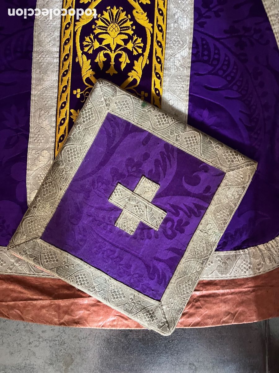 Antig&uuml;edades: CASULLA Y COMPLEMENTOS, VIOLETA Y DAMASQUINADO DORADO - Foto 3