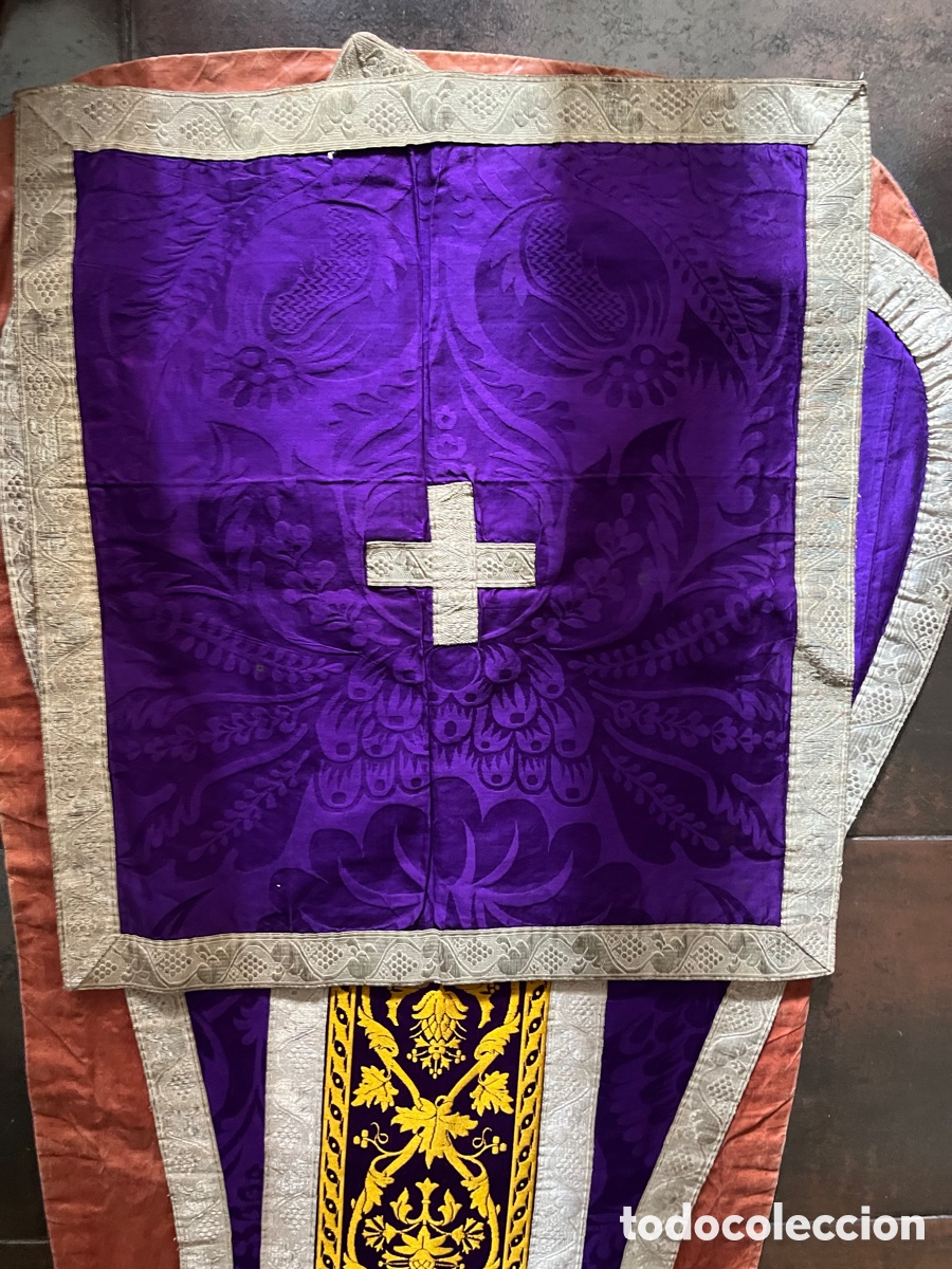 Antig&uuml;edades: CASULLA Y COMPLEMENTOS, VIOLETA Y DAMASQUINADO DORADO - Foto 4