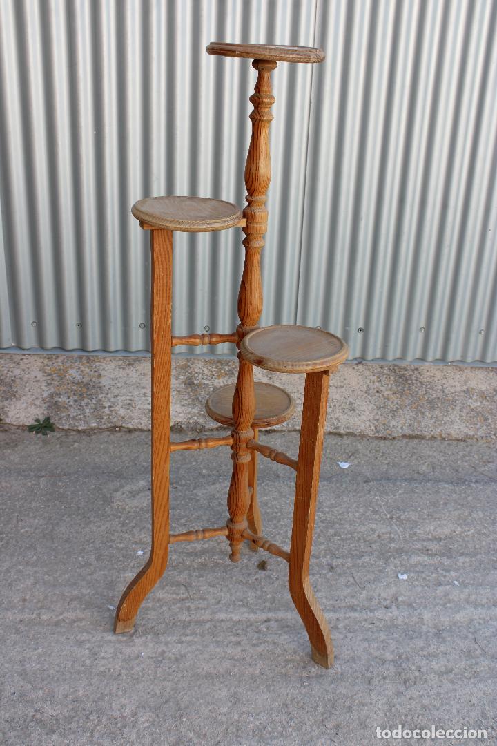 Antig&uuml;edades: jardinera de madera - Foto 1