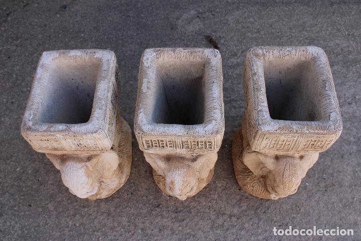 Antig&uuml;edades: 3 maceteros, 3 elefantes de piedra artificial - Foto 7