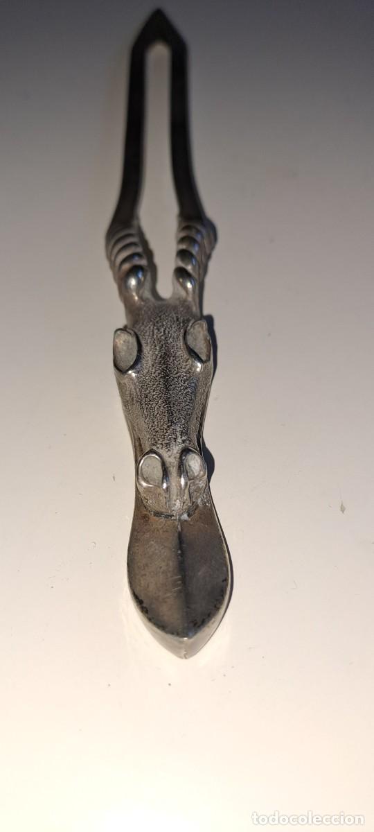 Antig&uuml;edades: Abrecartas de plata con forma de cabeza de venado - Foto 5