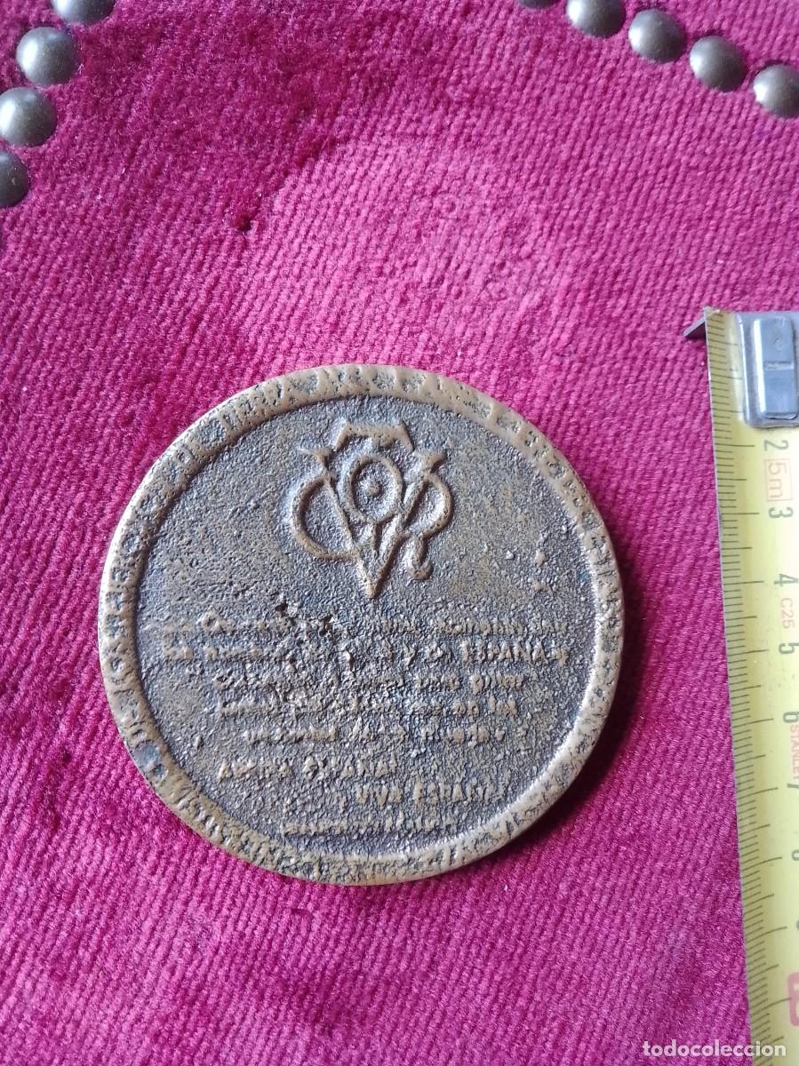 Antig&uuml;edades: Medalla franco metal - Foto 3
