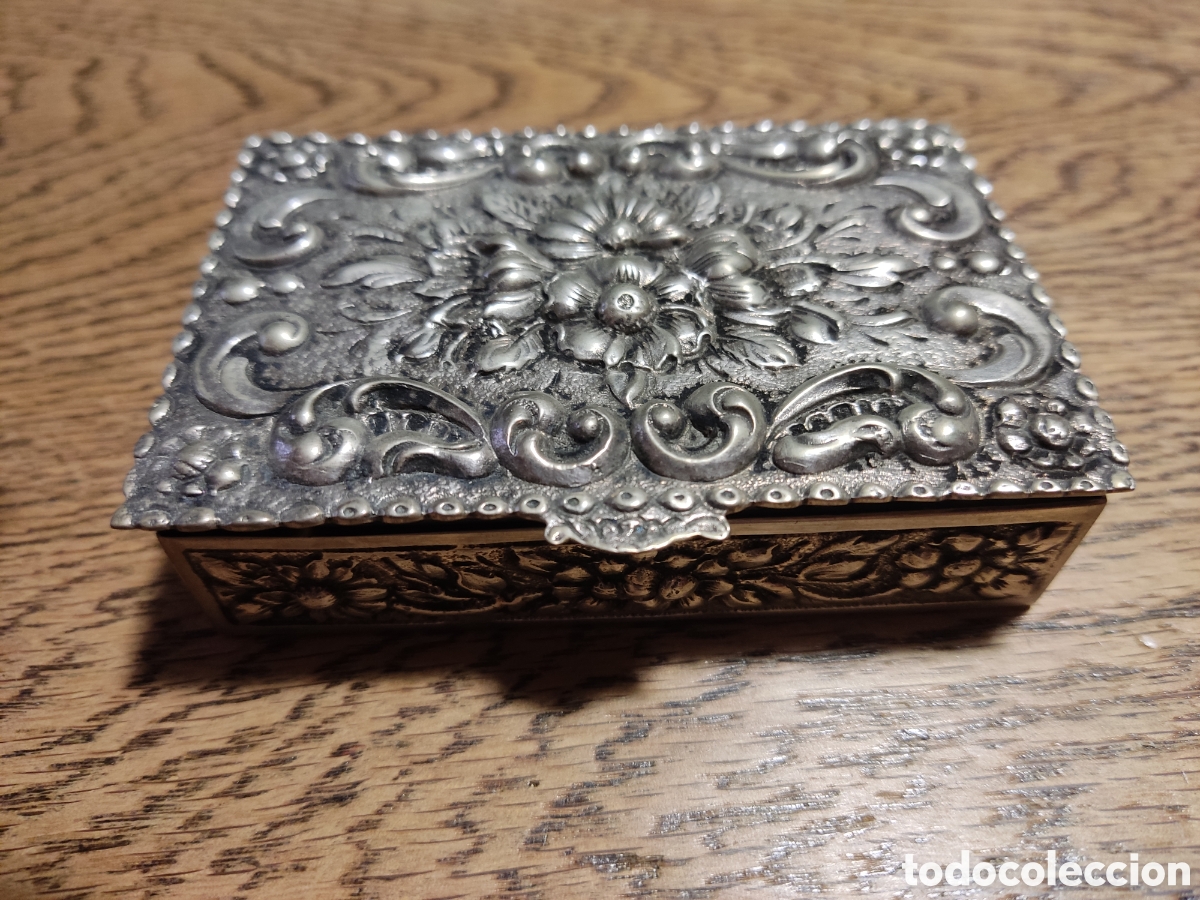 Antig&uuml;edades: Caja plata preciosa - Foto 1