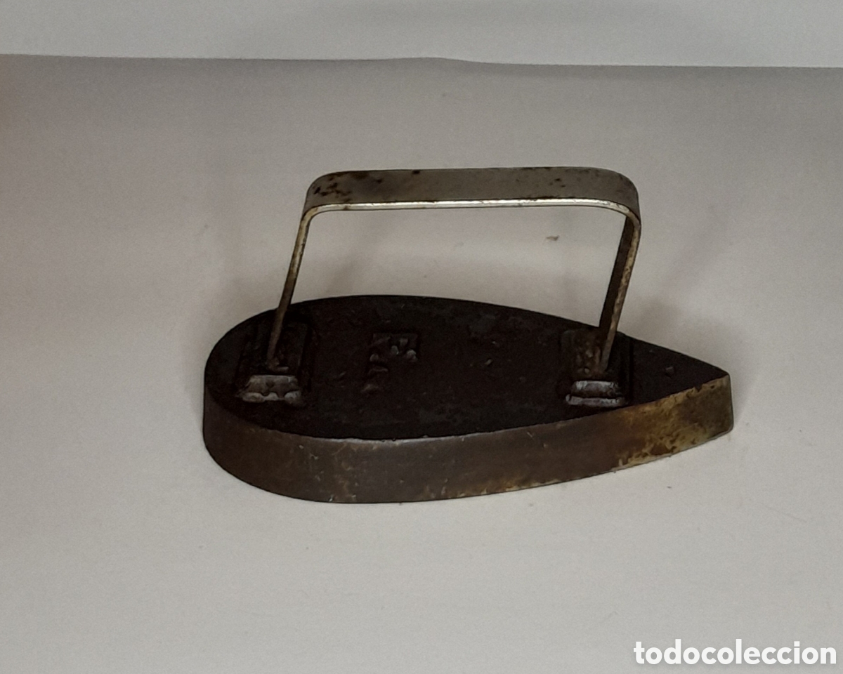 Antig&uuml;edades: Plancha antigua. - Foto 3