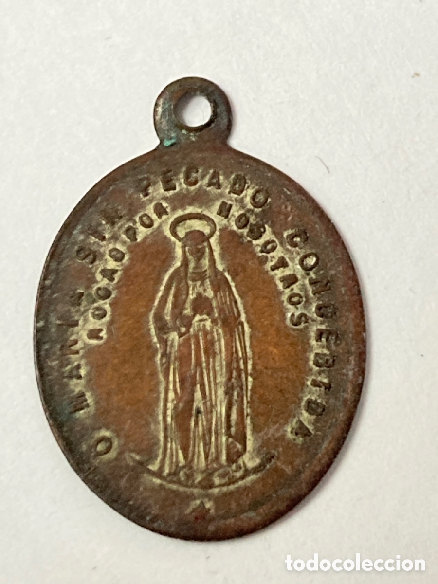 Antig&uuml;edades: Medalla met&aacute;lica/ C74 - Foto 1