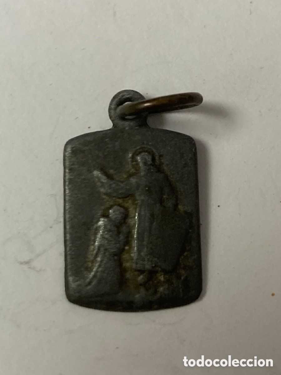 Antig&uuml;edades: Medalla met&aacute;lica /C74 - Foto 1