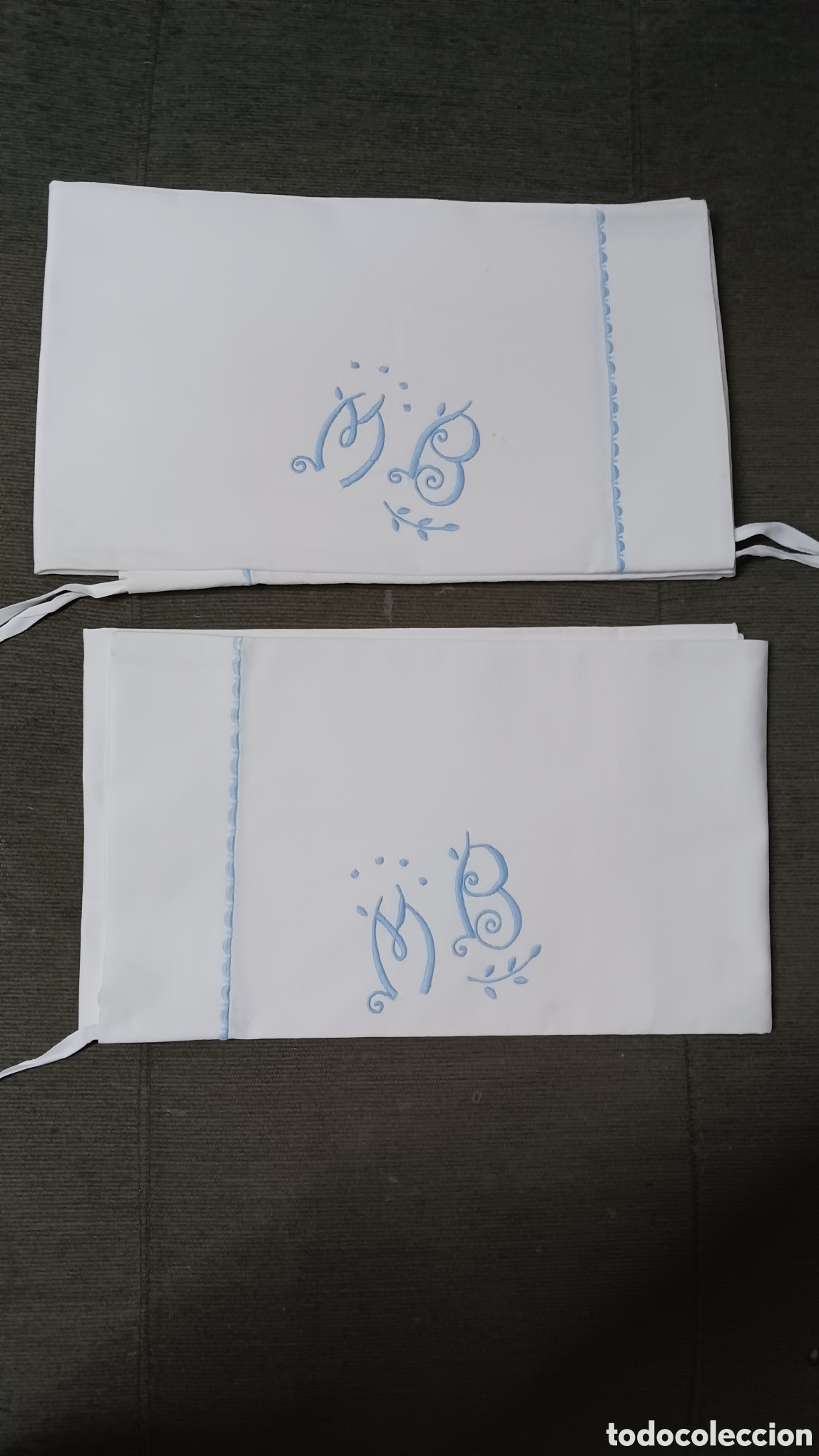 Antig&uuml;edades: Fundas de almohada bordadas - Foto 1
