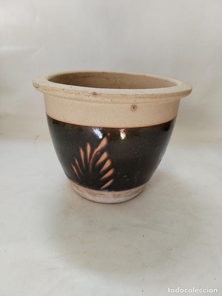 Antig&uuml;edades: macetero de ceramica esmaltada - Foto 5