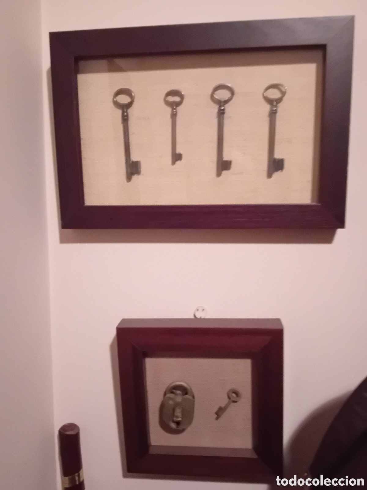 Antiquit&eacute;s: Lote cuadros con llaves antiguas