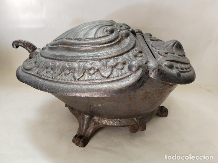 Antig&uuml;edades: antigua carbonera - Foto 2