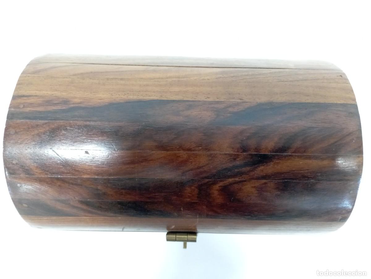 Antig&uuml;edades: Decorativo cofre de madera de Teca. A4 - Foto 6