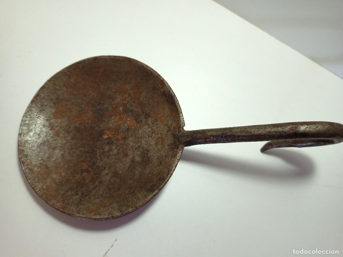 Antig&uuml;edades: Cucharon de hierro matanza del cerdo - Foto 2