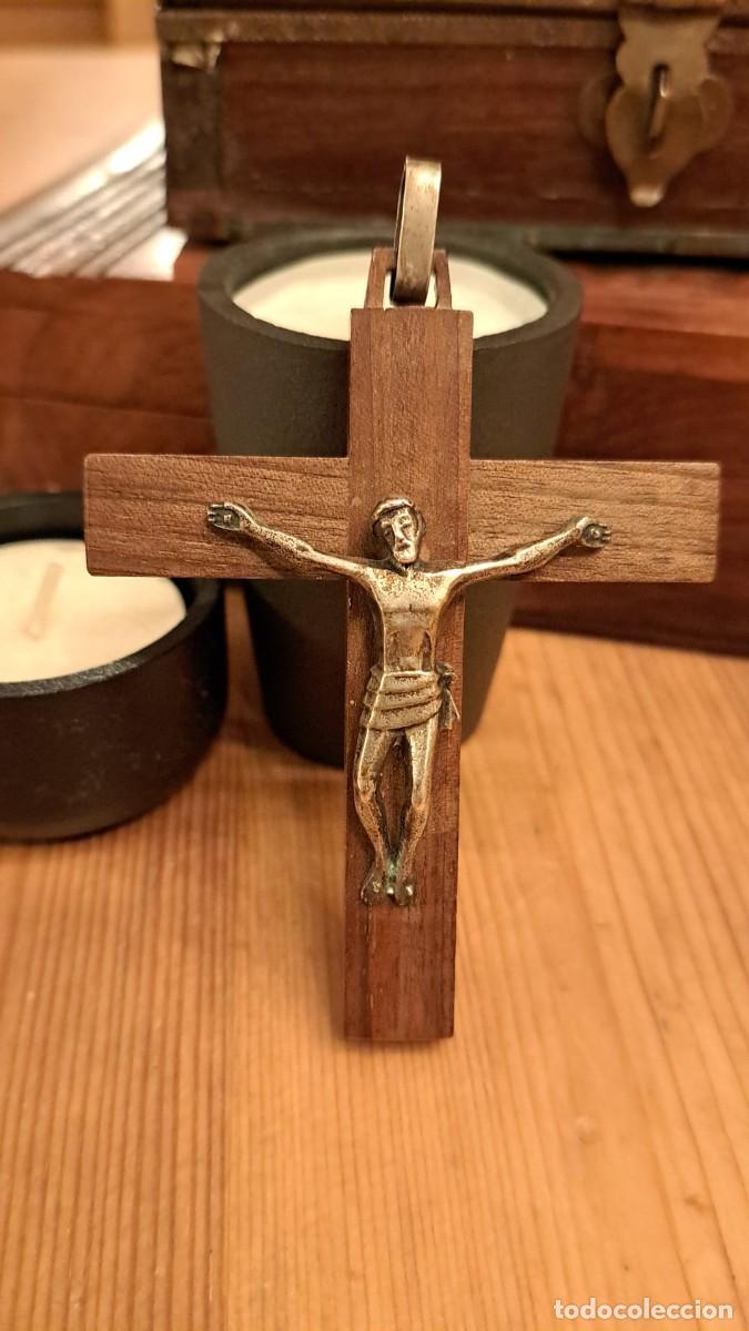 Antig&uuml;edades: Crucifijo de Madera Sencillo Bellisimo - Foto 1