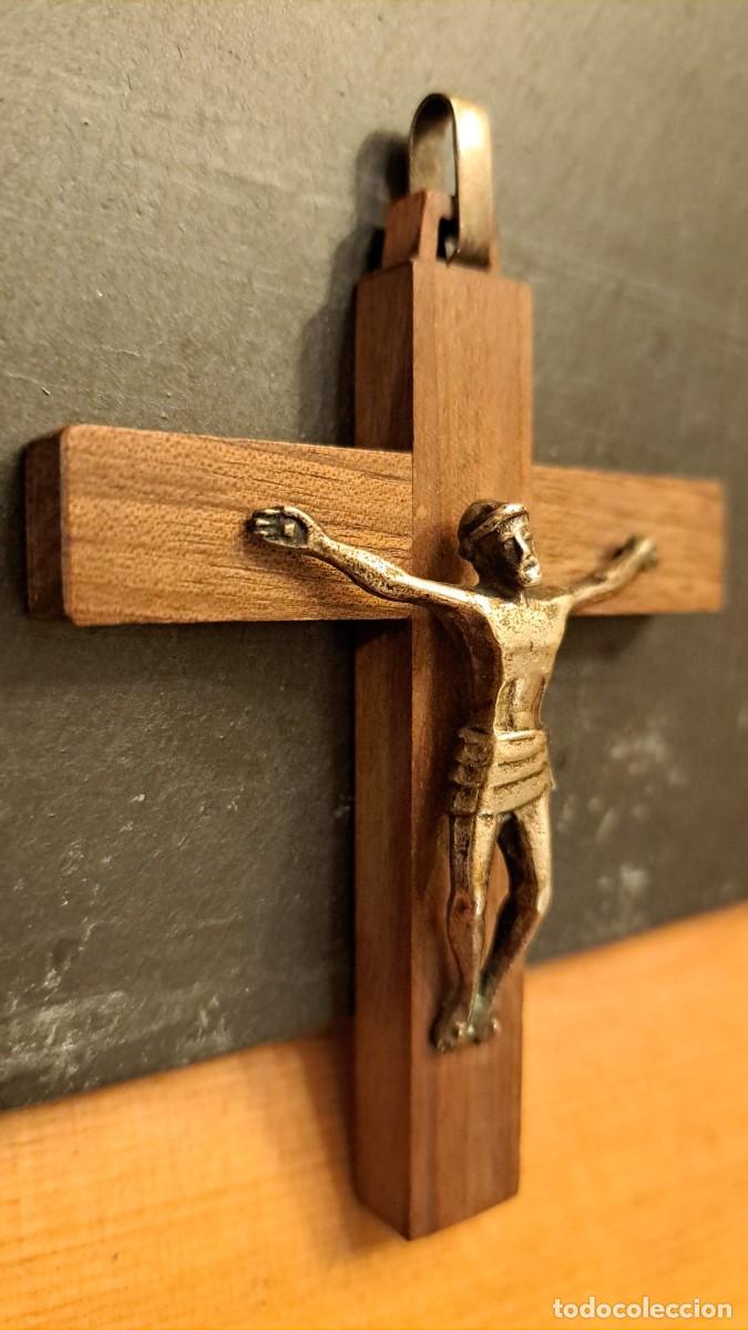 Antig&uuml;edades: Crucifijo de Madera Sencillo Bellisimo - Foto 2