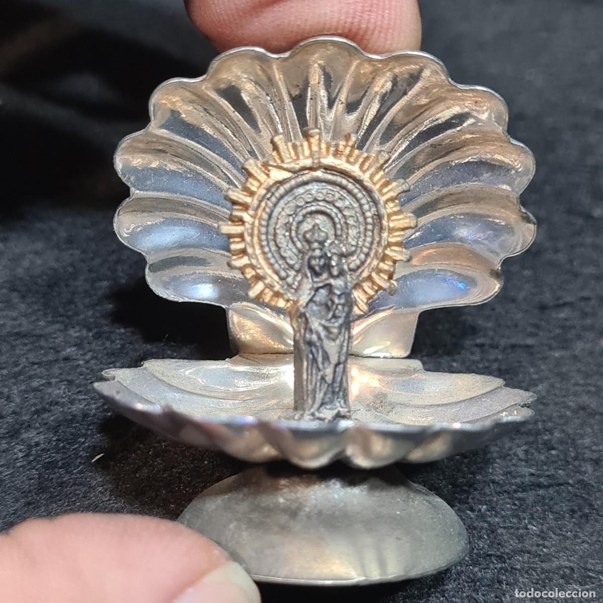 Antig&uuml;edades: CONCHA CON LA VIRGEN DEL PILAR EN EL INTERIOR - METAL - 5cm / CAA - Foto 2