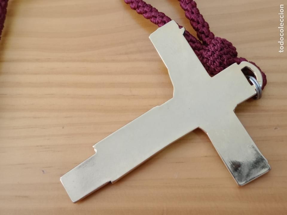 Antig&uuml;edades: Cruz esmaltada con cord&oacute;n - Foto 2