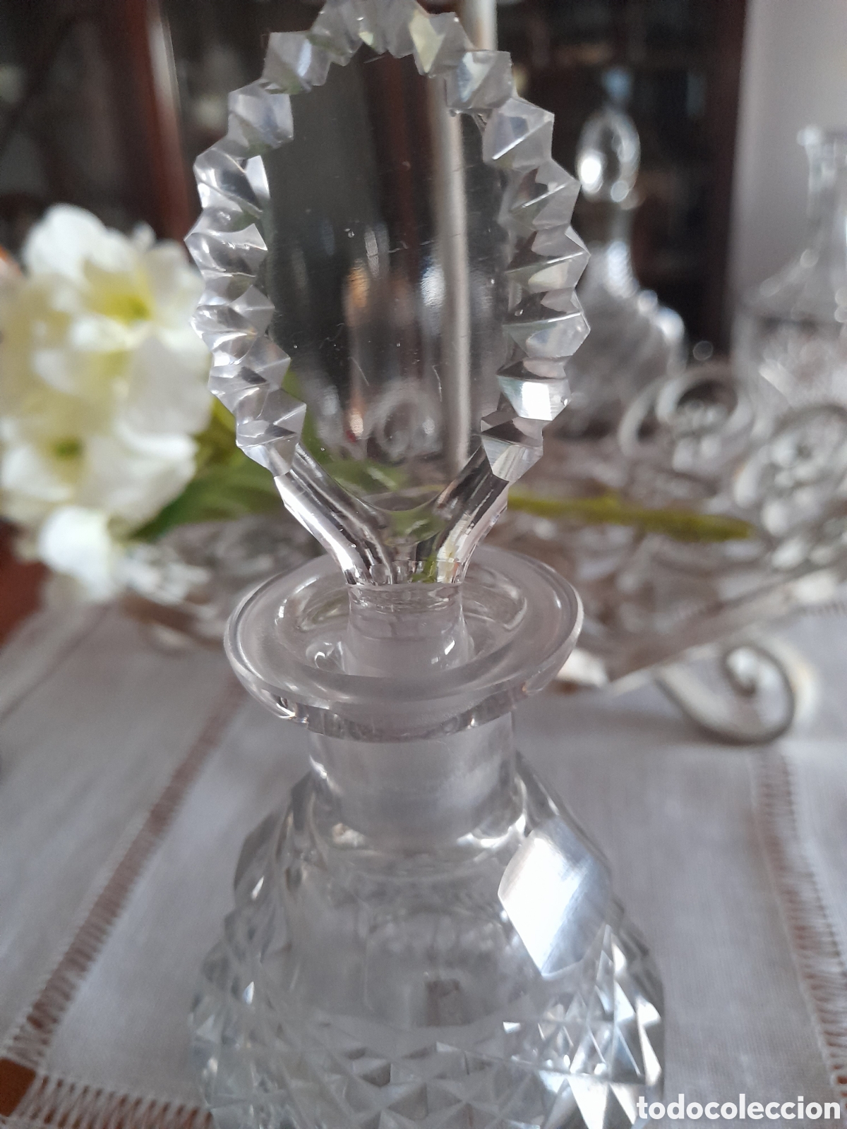 Antig&uuml;edades: Botella de cristal tallado - Foto 3