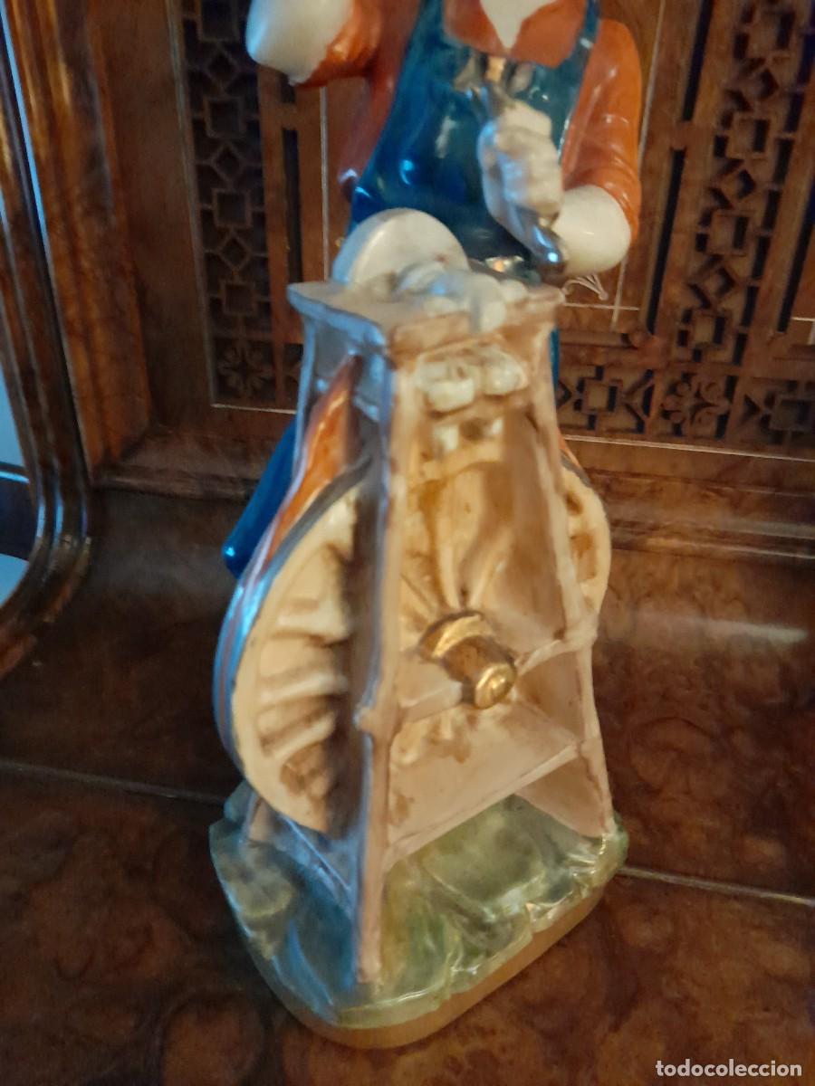 Antig&uuml;edades: Afilador de porcelana - Foto 3