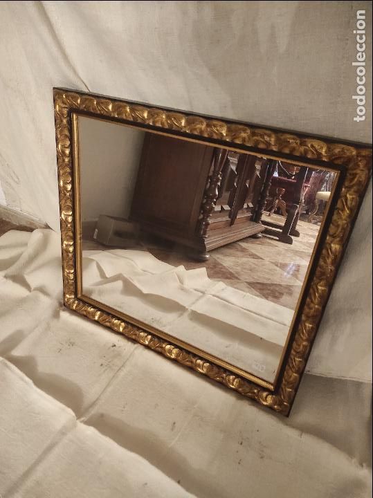Antig&uuml;edades: espejo de madera dorado - Foto 1