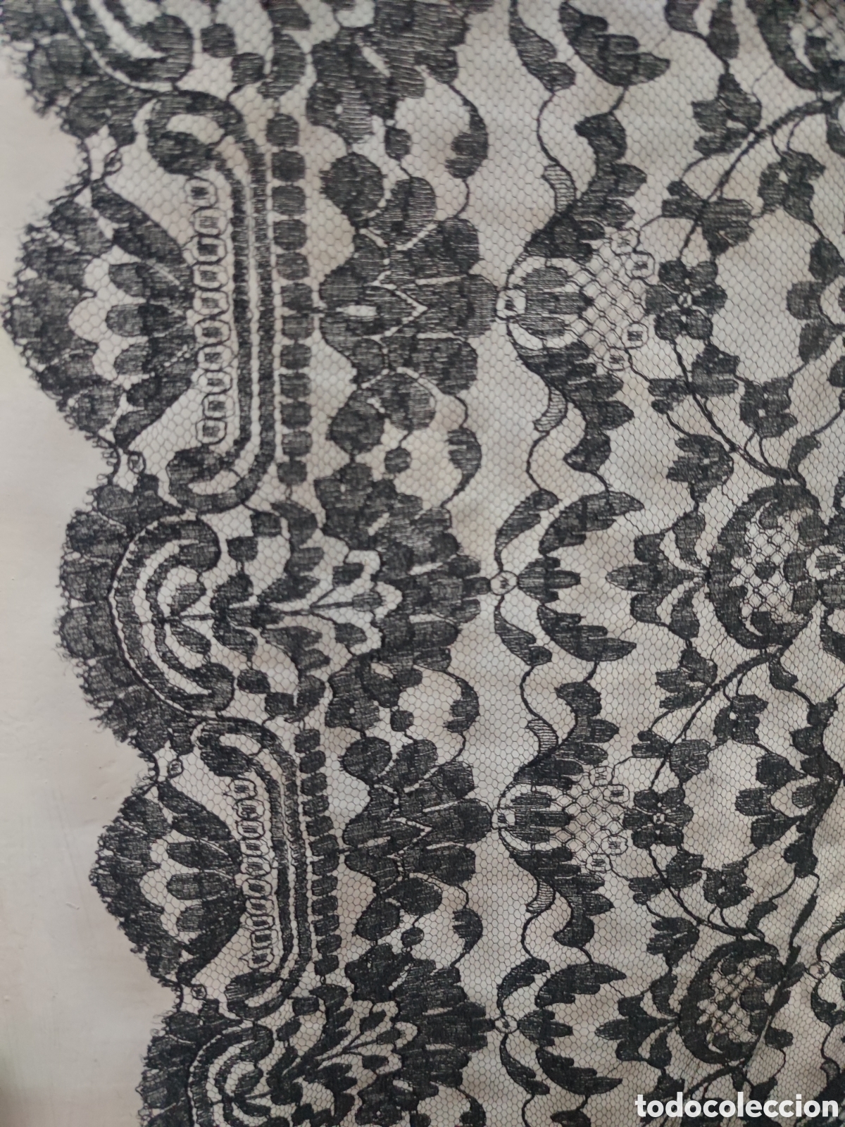 Antig&uuml;edades: Mantilla negra - Foto 2
