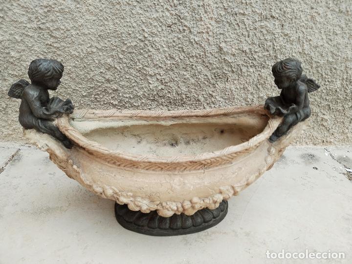 Antig&uuml;edades: macetero con angeles - Foto 8
