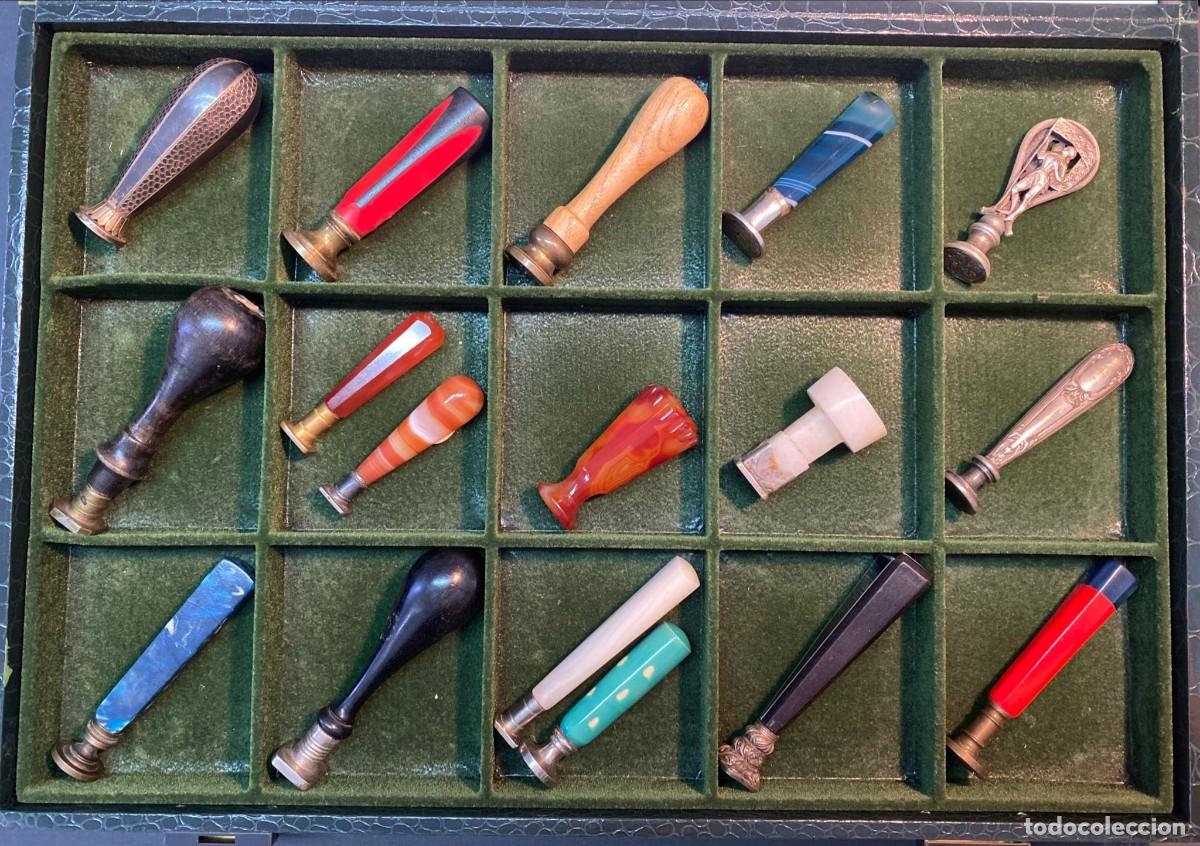 Antig&uuml;edades: Maleta de sellos de lacre - Foto 1