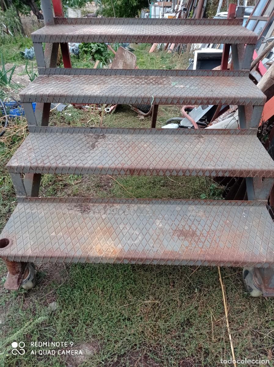Antig&uuml;edades: ESCALERA METALICA - Foto 1