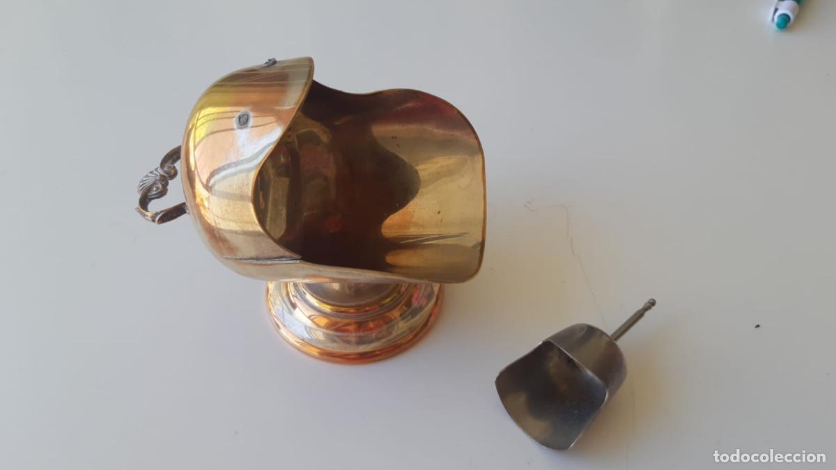 Antig&uuml;edades: Azucarero con ba&ntilde;o de plata - Foto 1