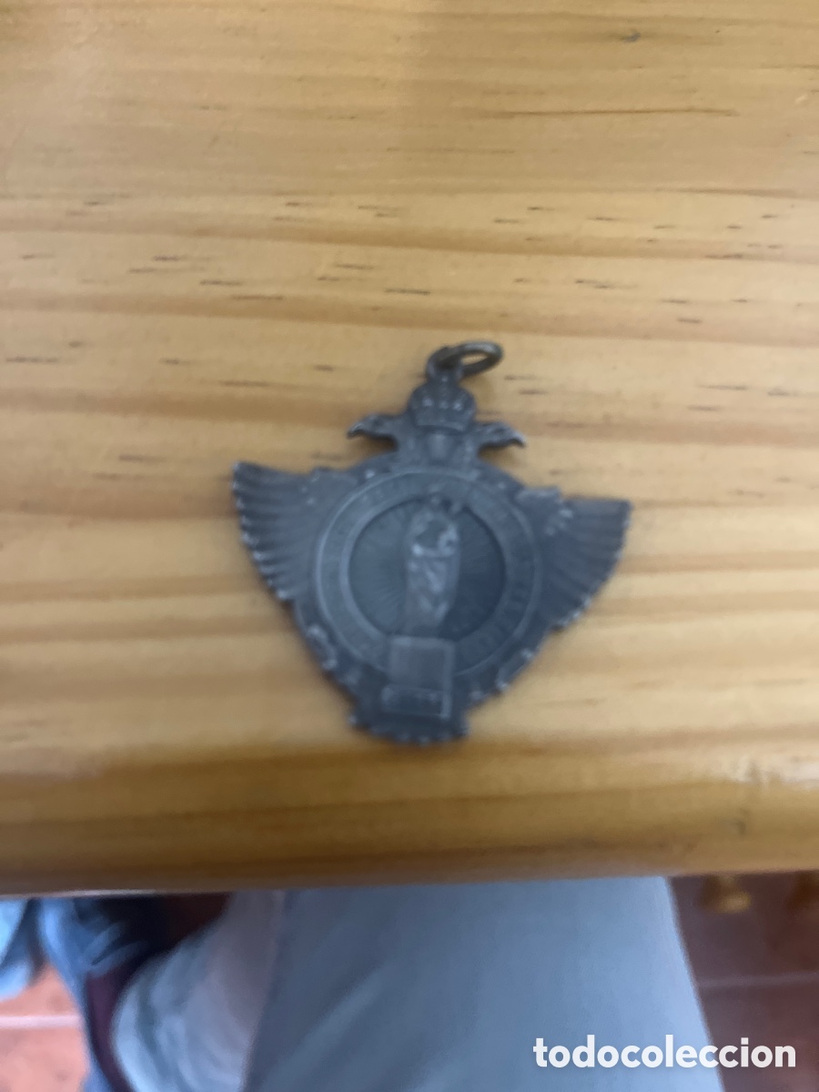 Antig&uuml;edades: Medalla del pilar - Foto 3
