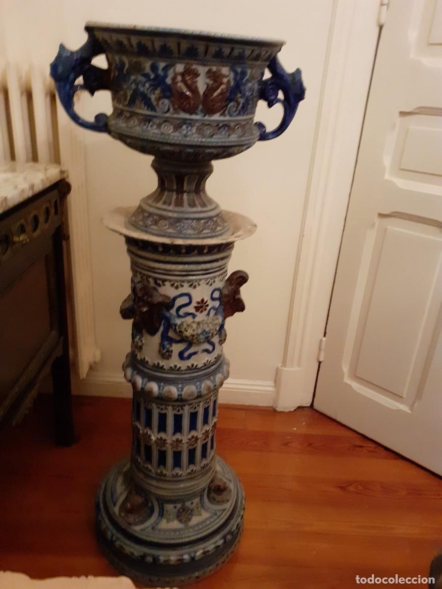 Antig&uuml;edades: Base y macetero de ceramica esmaltada - Foto 1