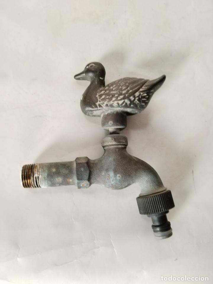 Antig&uuml;edades: grifo pato - Foto 1
