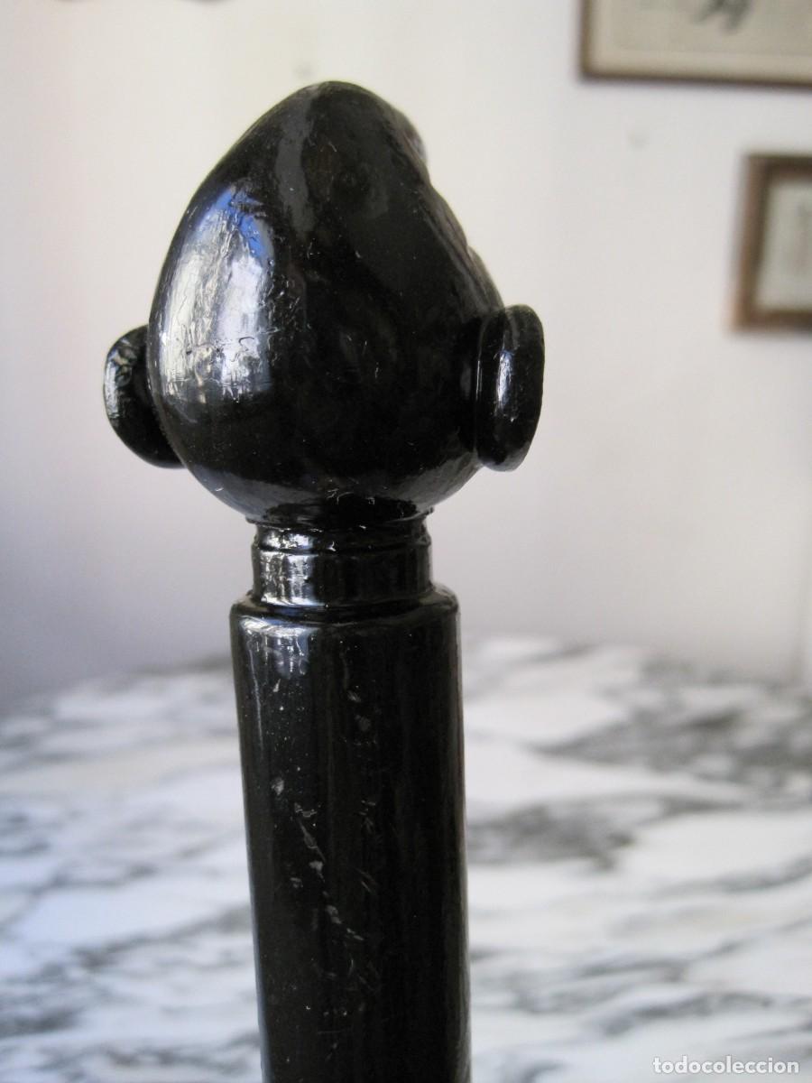 Antig&uuml;edades: BAST&Oacute;N DE MADERA CON EMPU&Ntilde;ADURA DE PITUFO - Foto 4