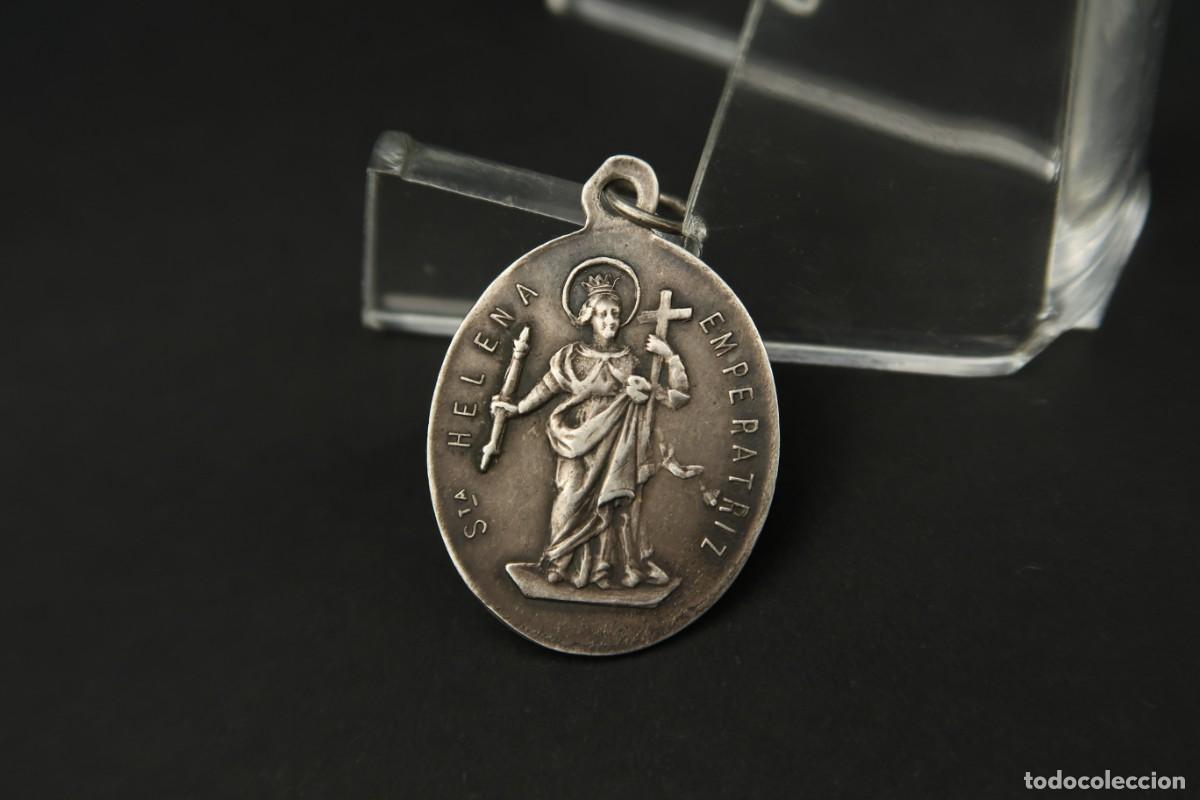 Antig&uuml;edades: Antigua Medalla Religiosa de Plata - Foto 1