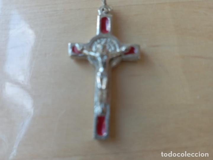 Antig&uuml;edades: CRUZ ESMALTADA BONITO CRISTO . - Foto 2