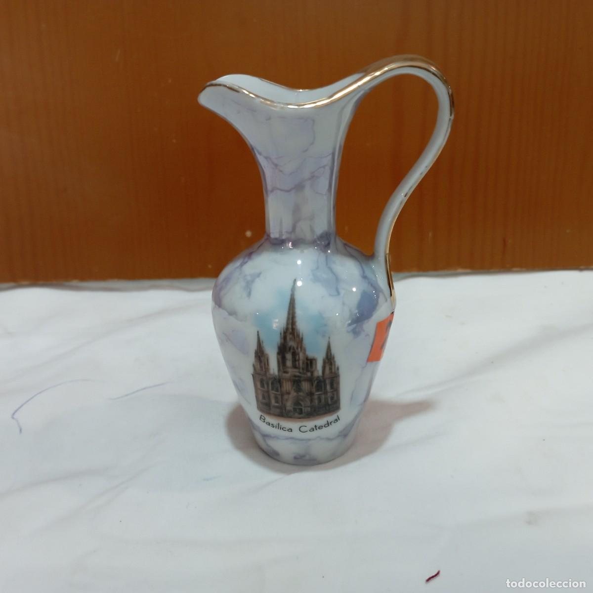 Antig&uuml;edades: peque&ntilde;a jarra - Foto 1