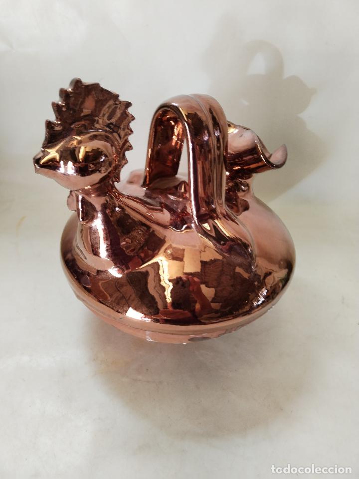 Antig&uuml;edades: botijo gallina de ceramica reflejo - Foto 6