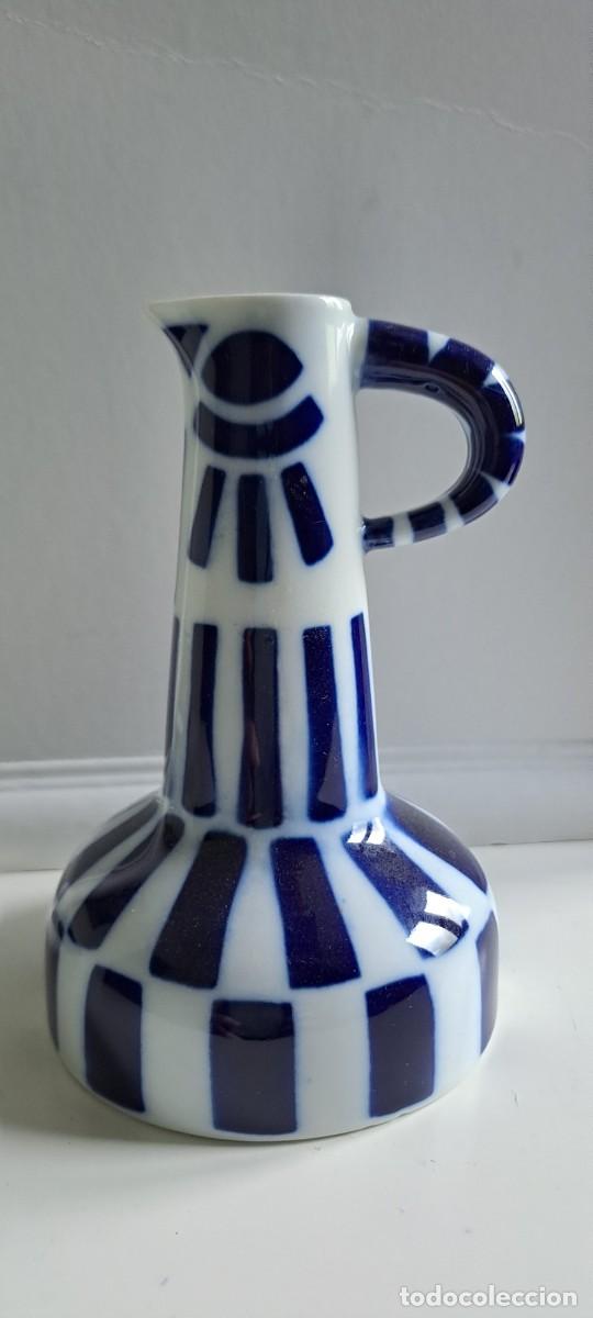 Antig&uuml;edades: Jarrita de porcelana Sargadelos - Foto 1