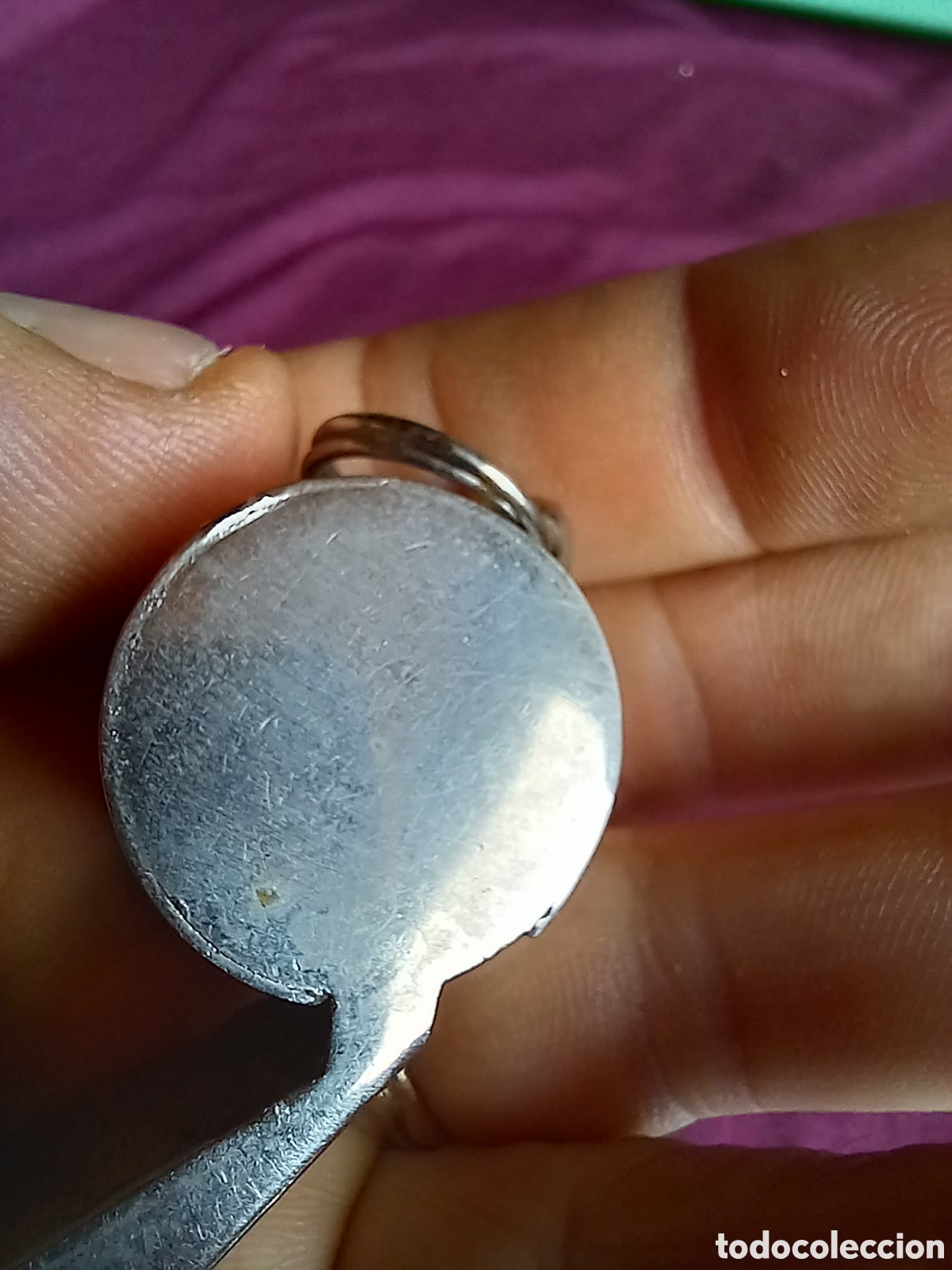 Antig&uuml;edades: LOTE DE 4 SILBATOS DE METAL - Foto 5