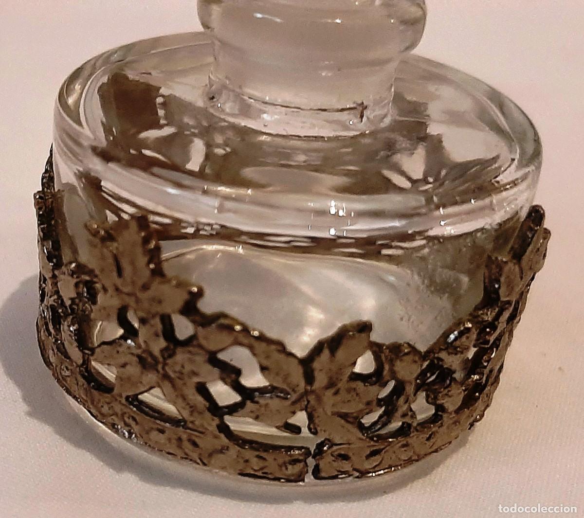 Antig&uuml;edades: Frasco de aceite de almizcle en cristal - Foto 2