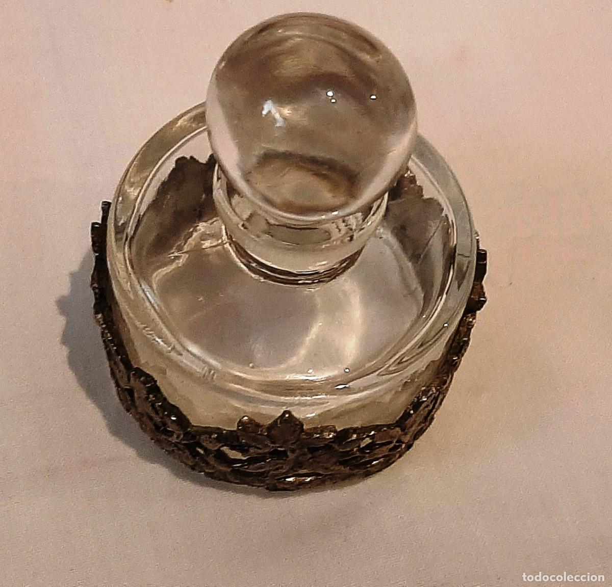 Antig&uuml;edades: Frasco de aceite de almizcle en cristal - Foto 5