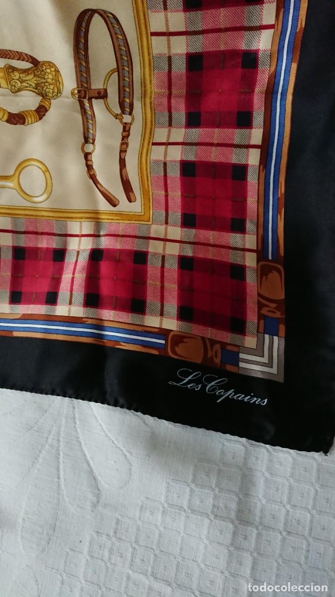 Antig&uuml;edades: Elegante pa&ntilde;uelo de seda, Les Copains - Foto 3