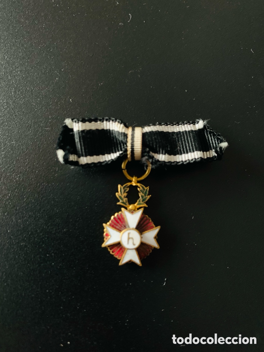 Antig&uuml;edades: Medalla-insignia con cinta y caja - Foto 4