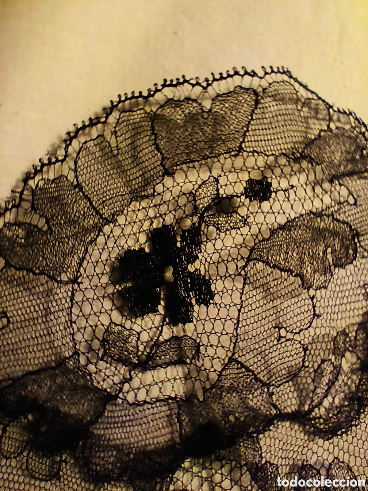Antig&uuml;edades: Mantilla blonda - Foto 8
