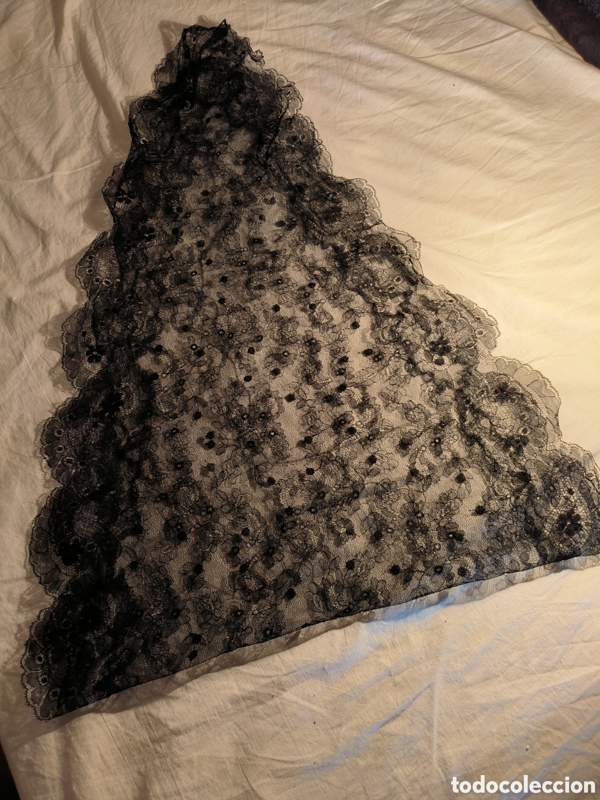 Antig&uuml;edades: Mantilla blonda - Foto 11