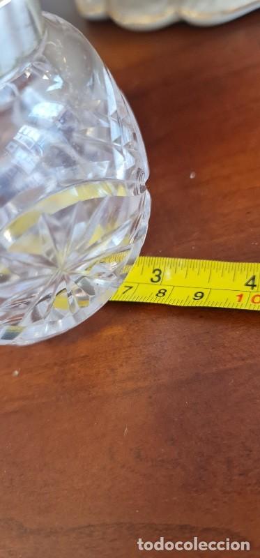Antig&uuml;edades: Botella de perfume en cristal y boca de plata - Foto 8